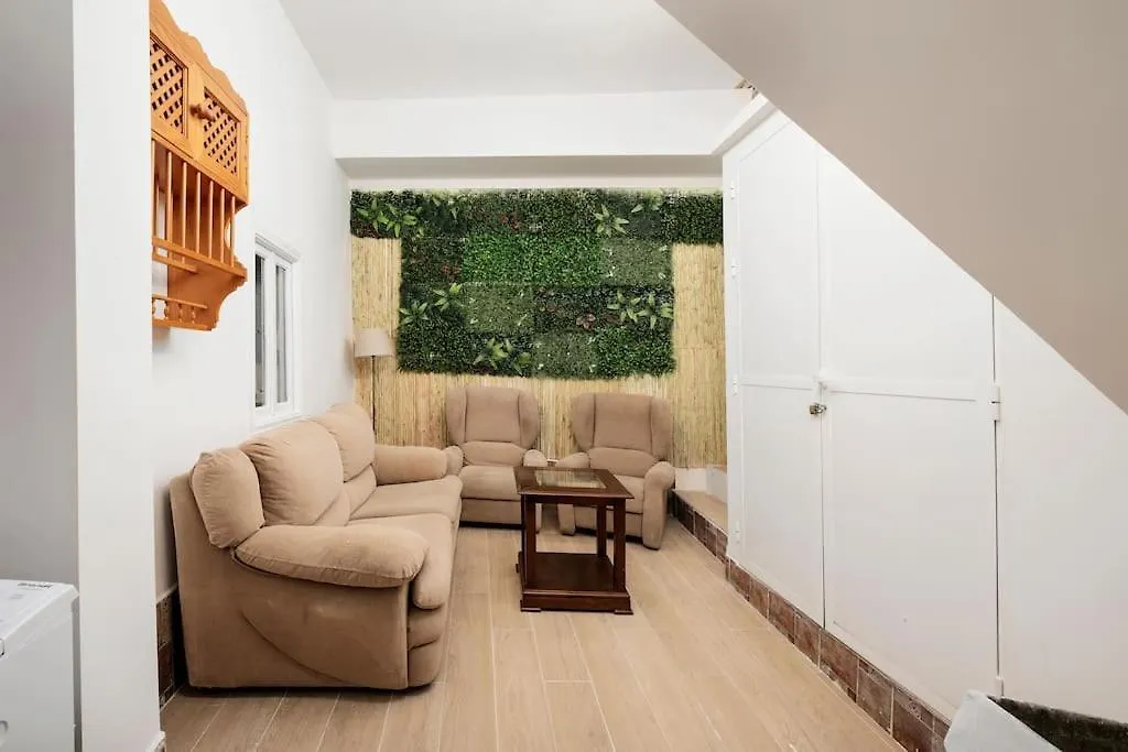 Newly Refurbished Modern 2-Bed Apartment In Heart Of Torremolinos Spain
